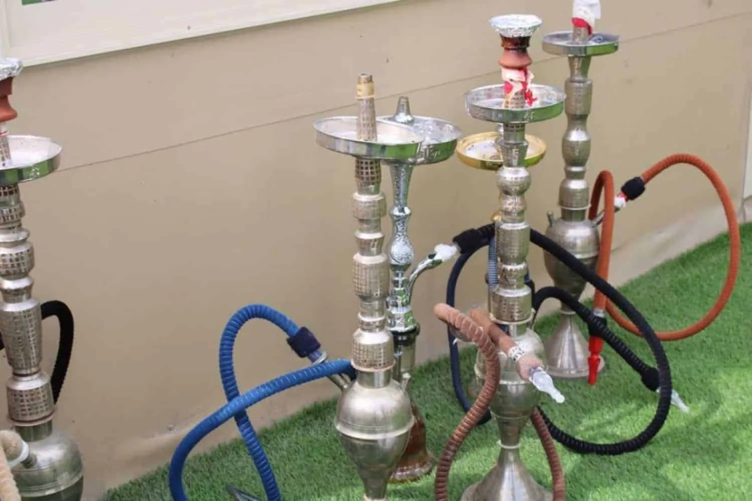 حظر الشيشة في المقاهي