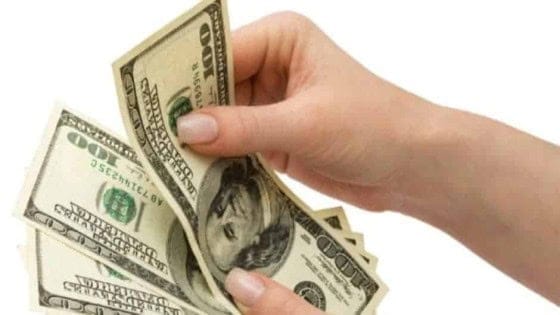 سعر الدولار فى البنوك المصرية اليوم الإثنين 31-12-2018