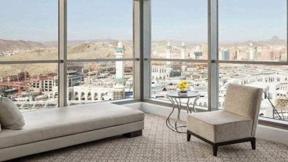 بناء برج فندقي من تبرعات المتسوقين في مكة